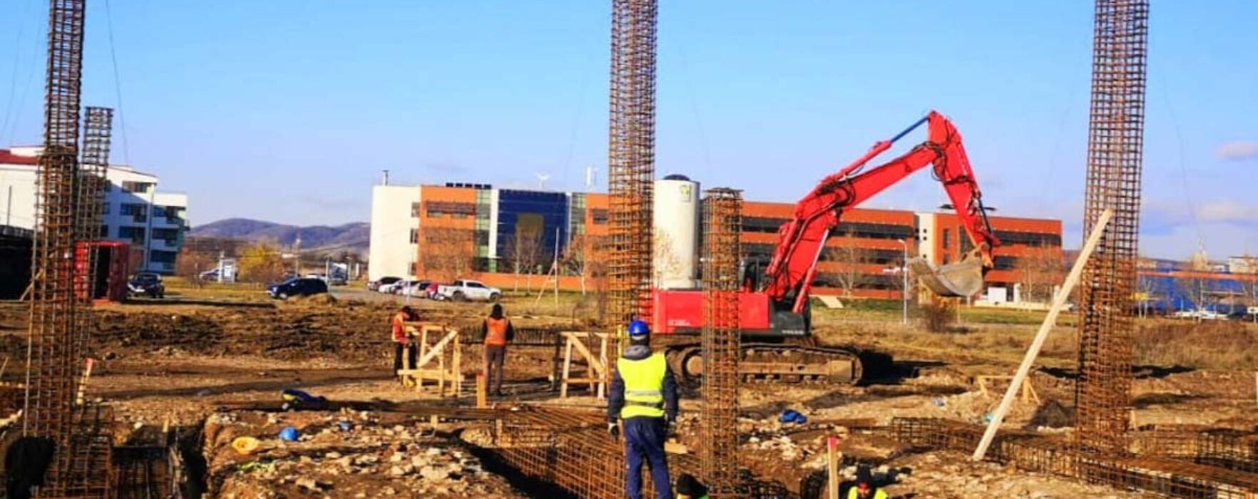 Târgovişte: Se va construi o sală de sport în campusul Universităţii Valahia