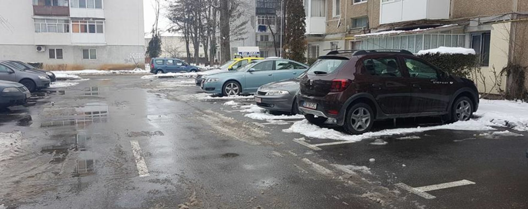 Târgovişte: Autorităţile acţionează pentru deszăpezirea străzilor din municipiu