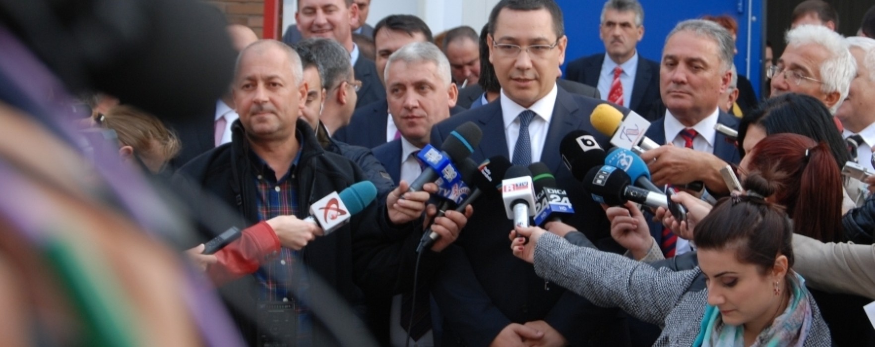 Victor Ponta, sâmbătă la Târgovişte la o acţiune PES activists